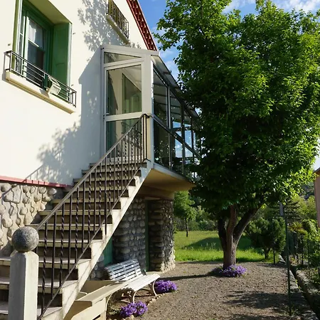 Casa Dels Amics * Catllar